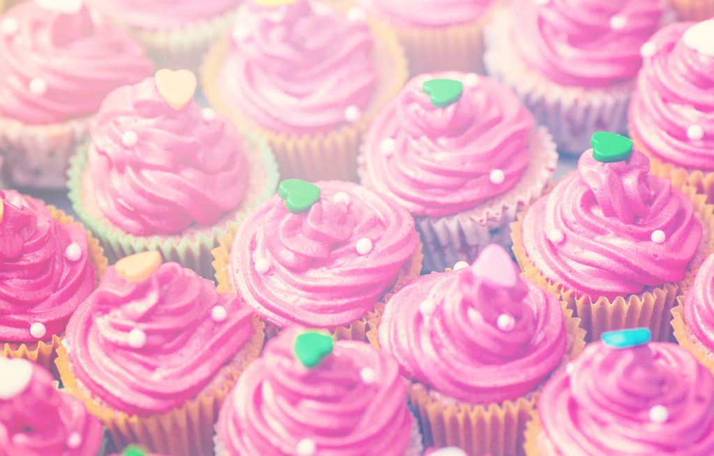 cake-cupcake-cupcakes-585581 cake-cupcake-cupcakes-585581