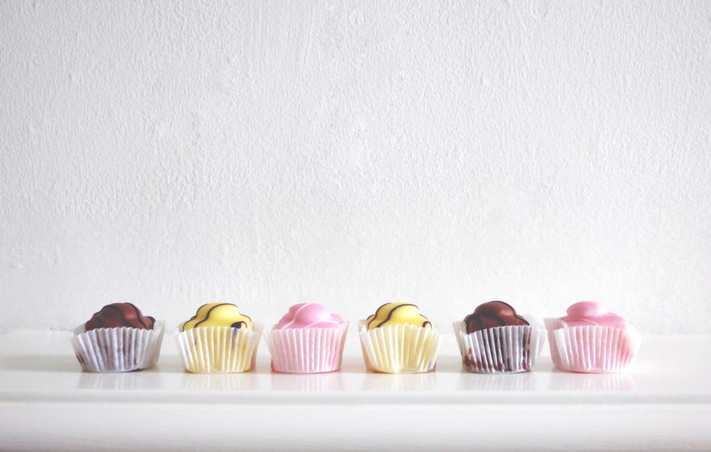 cakes-chocolate-close-up-959079 cakes-chocolate-close-up-959079